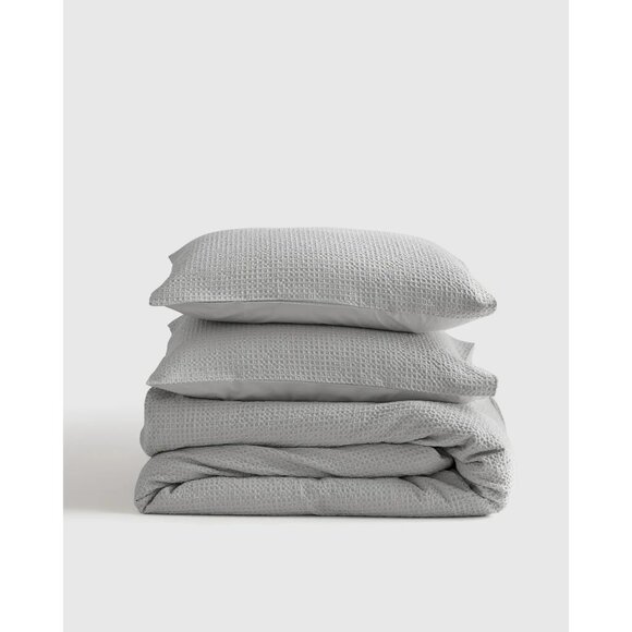 Quince Gray Duvet Cover Set with Textured Fabric